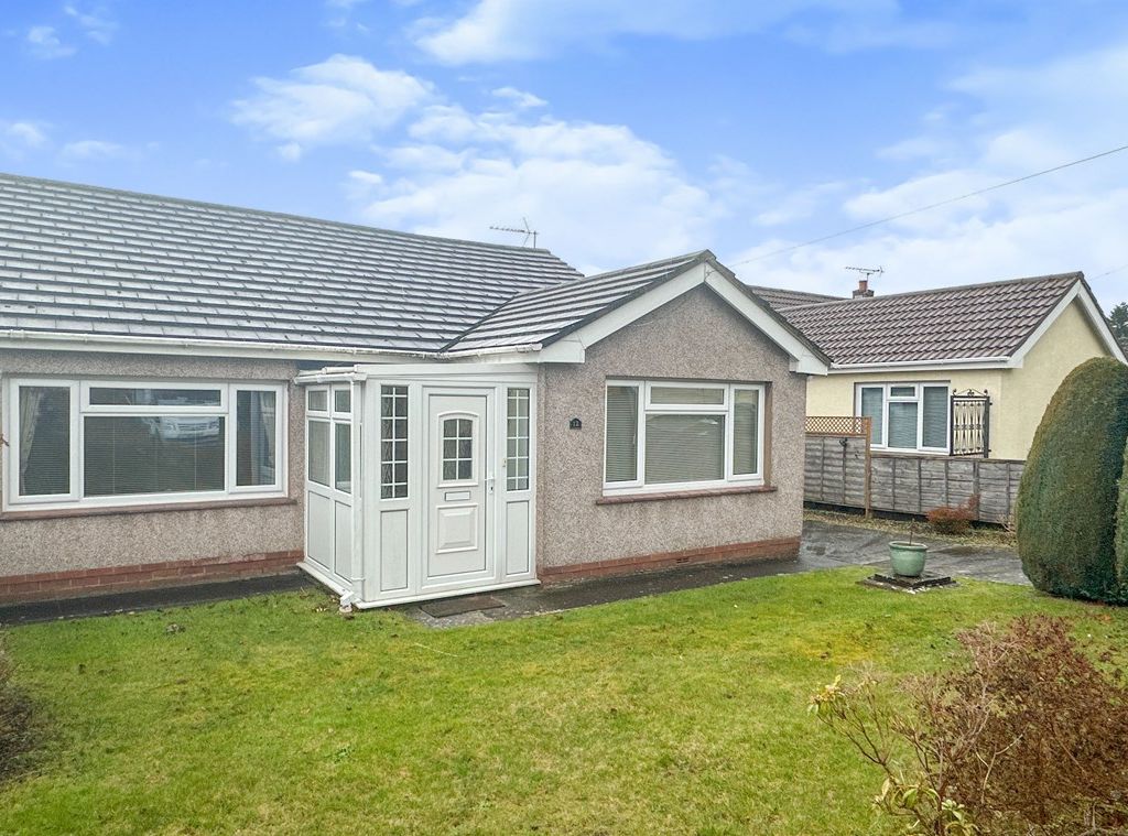 2 bed semidetached bungalow for sale in Haven Way, Abergavenny NP7