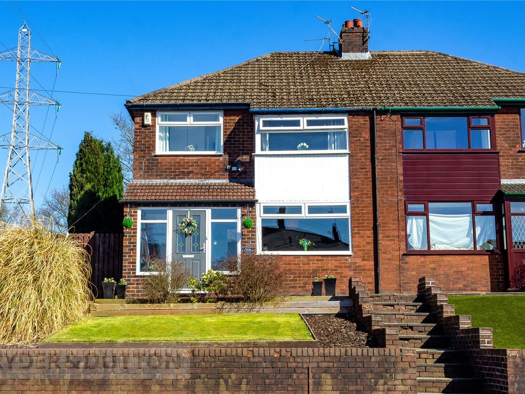 4 bed semidetached house for sale in Oldham Road, AshtonUnderLyne, Greater Manchester OL7