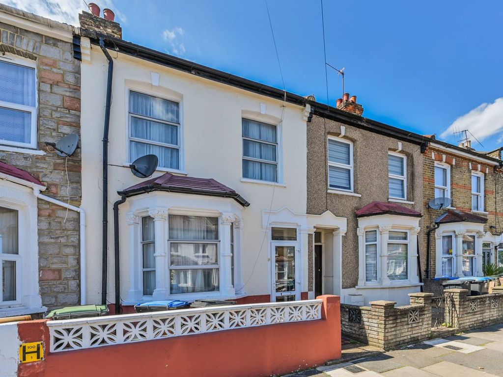 3 bed terraced house for sale in Buckstone Road, Tottenham, London N18