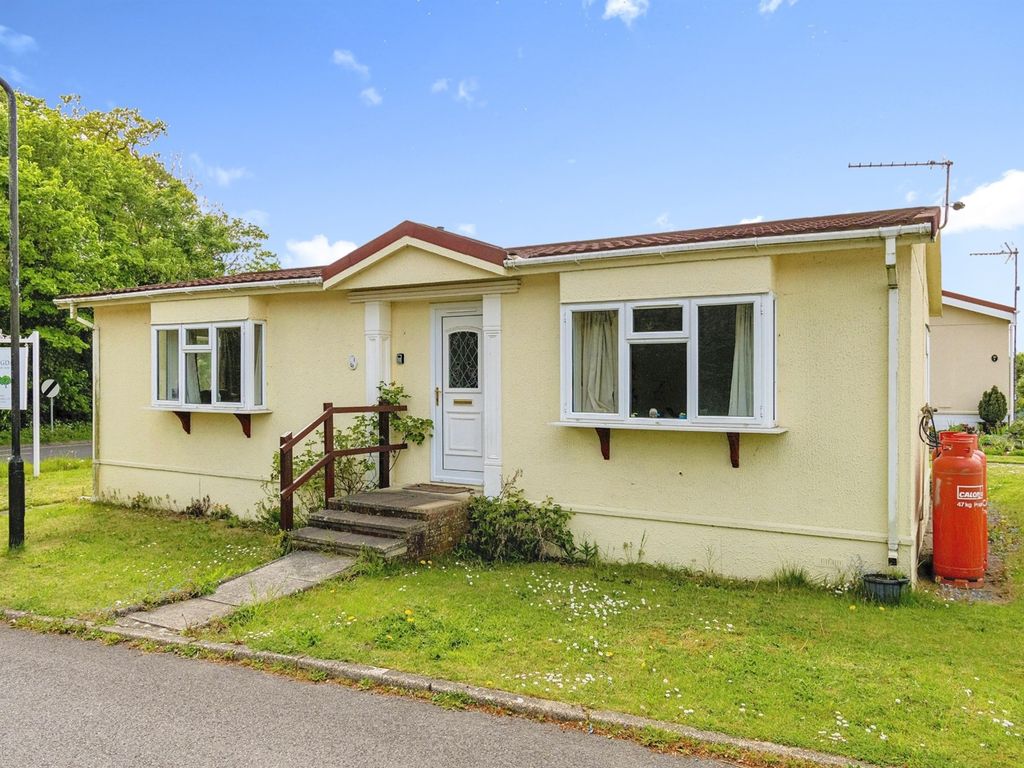 2 bed mobile/park home for sale in Mobile Home Park, Colden Common ...