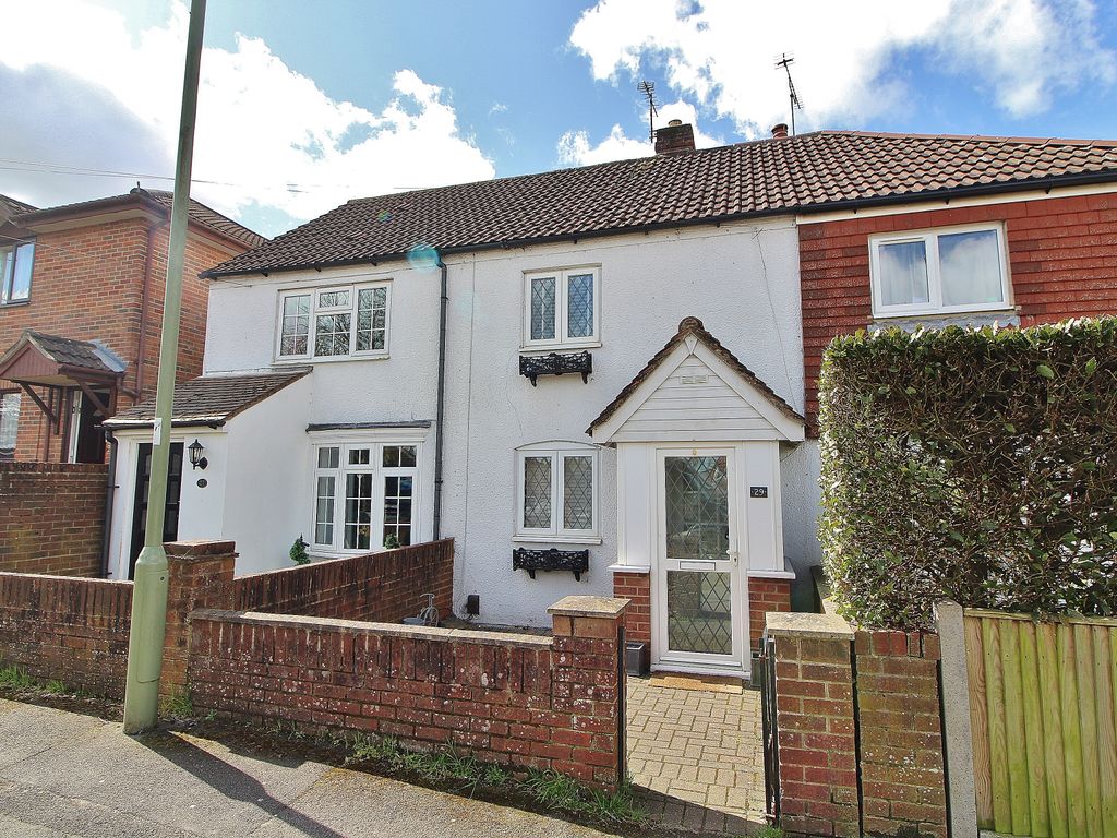 2 bed cottage for sale in Catherington Lane, Catherington