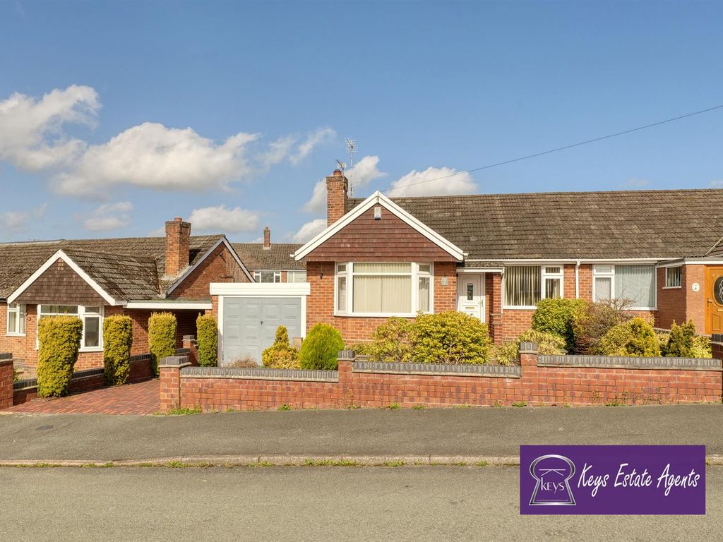 2 bed semidetached bungalow for sale in Portland Drive, Forsbrook