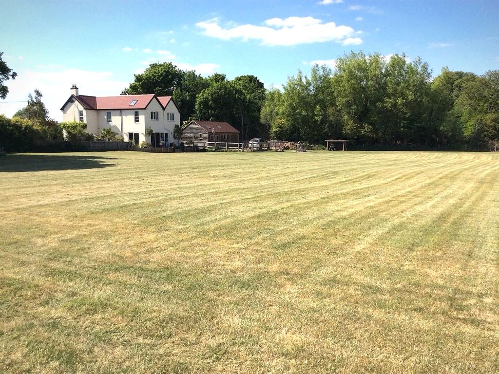 5 bed detached house for sale in Station Road, Little Kimble, Aylesbury