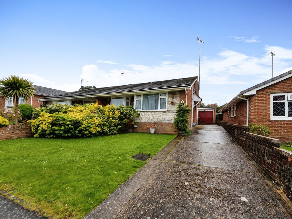 2 bed semidetached bungalow for sale in Sovereign Lane, Purbrook