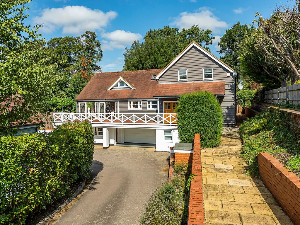 5 bed detached house for sale in Windmill Hill, Hitchin SG4 Zoopla