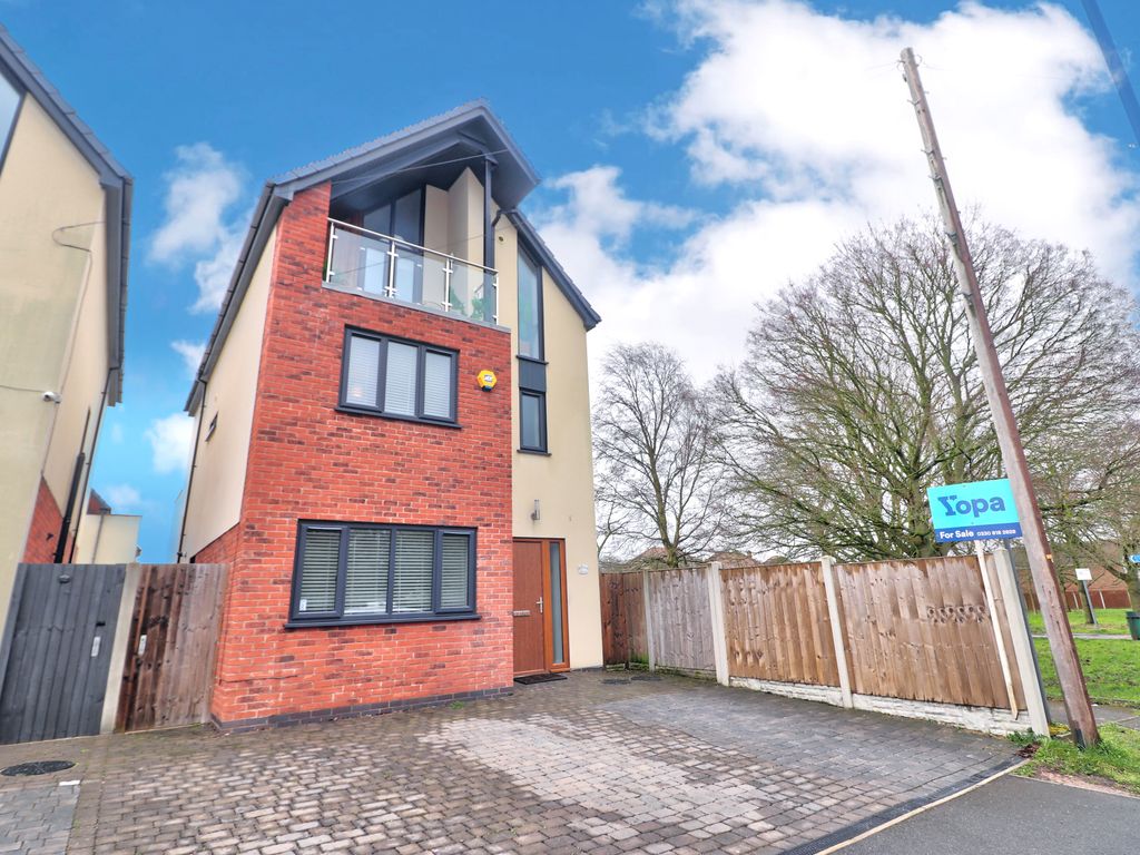 4 bed detached house for sale in Blagreaves Lane, Littleover, Derby