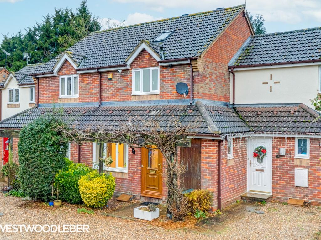 3 bed terraced house for sale in Heathgate, Hertford Heath, Hertford SG13, £475,000 Zoopla