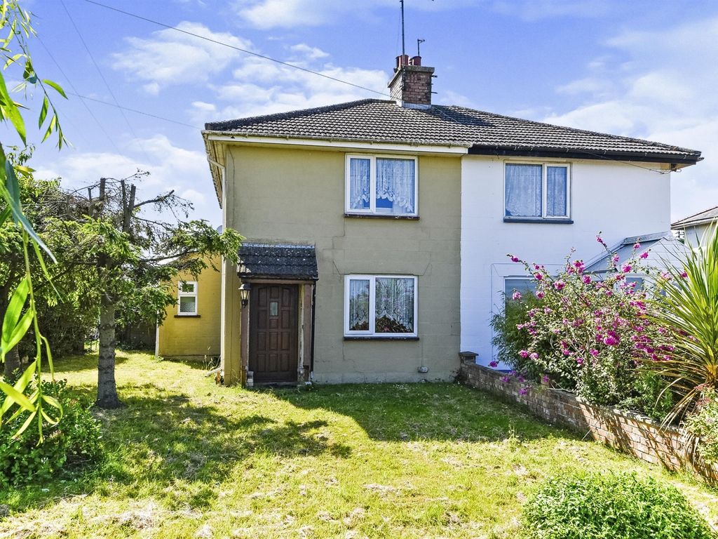 3 bed semidetached house for sale in Thorpe Terrace, Nordelph, Downham