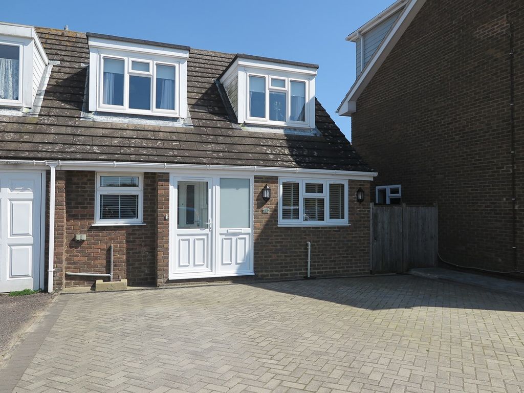 3 bed end terrace house for sale in Glebe Close, BexhillOnSea TN39