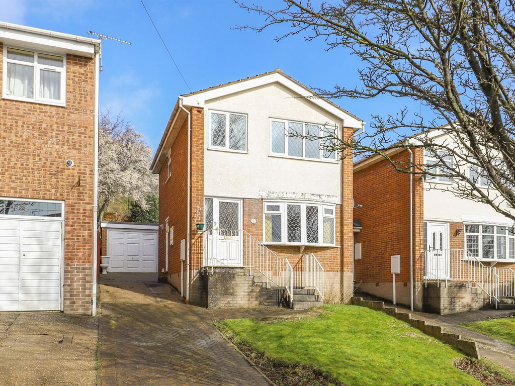 3 bed semidetached house for sale in Hollybank Drive, Sheffield S12 Zoopla