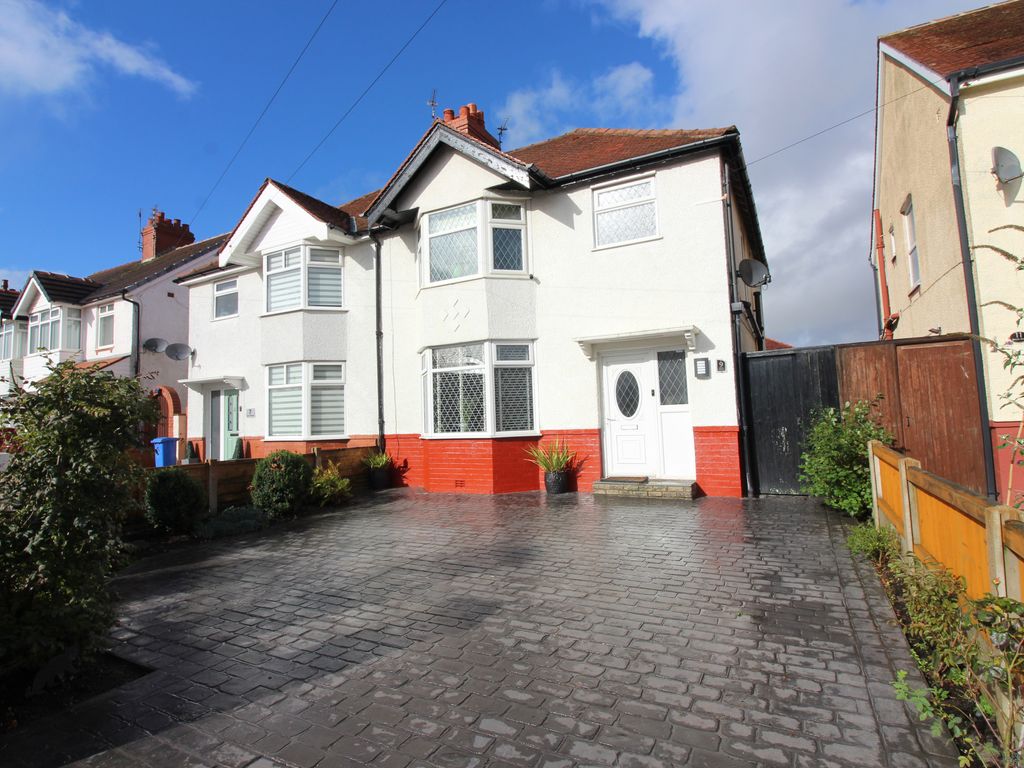 3 bed semidetached house for sale in Birch Avenue, Cleveleys FY5 Zoopla
