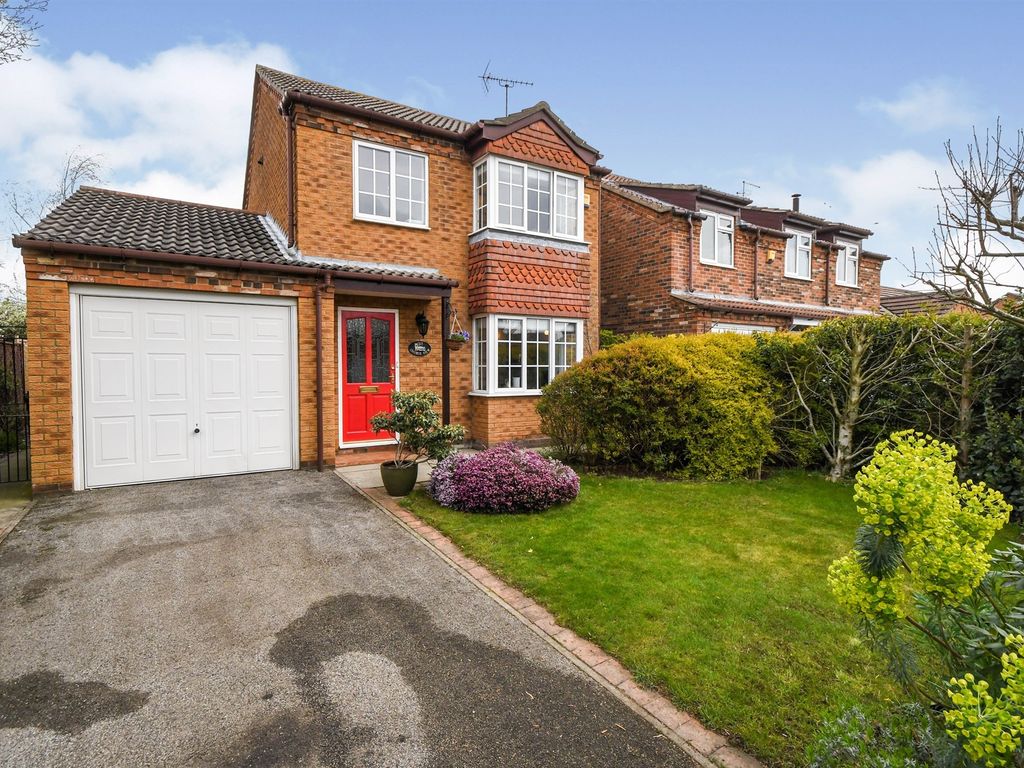 3 bed detached house for sale in CottonSmith Way, Nettleham, Lincoln