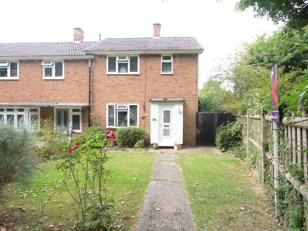 2 bed end terrace house for sale in Boundary Drive, Hutton, Brentwood