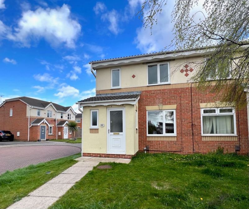 3 bed semidetached house to rent in Belgrave Road, Scartho Top