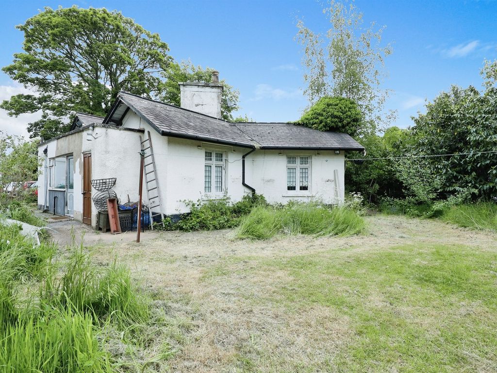 2 bed detached bungalow for sale in West Carr Road, Retford DN22 Zoopla