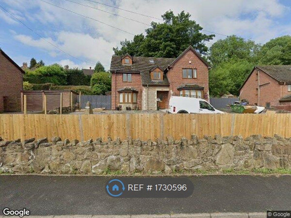 5 bed detached house to rent in Westminster Road, Brynteg, Wrexham LL11