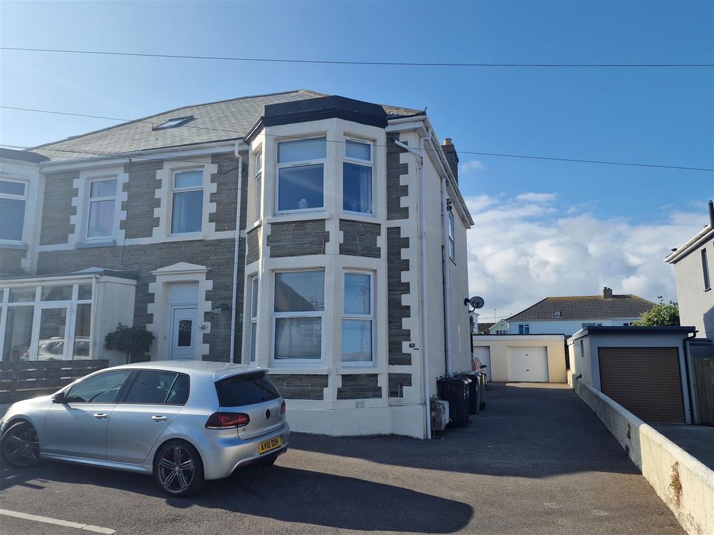 2 bed for sale in Henver Road, Newquay TR7, £259,950 Zoopla