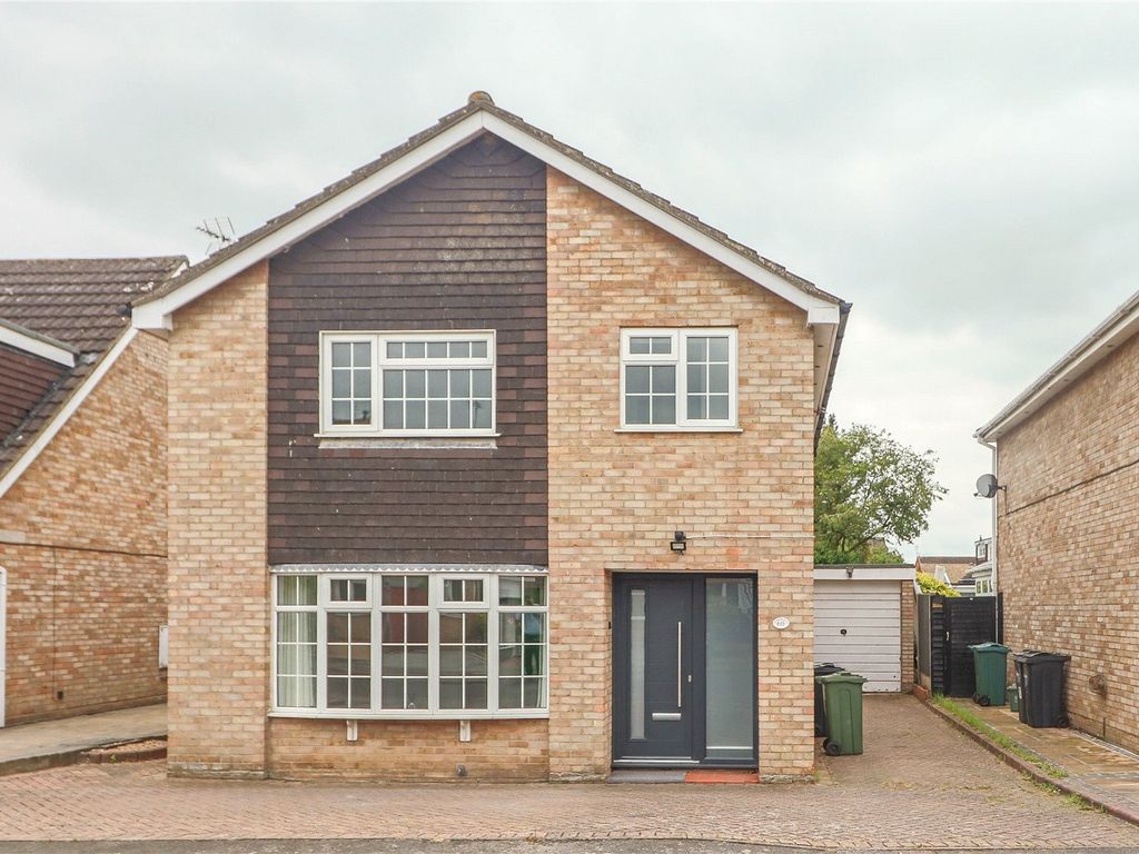 4 bed detached house for sale in Pondholton Drive, Witham CM8 Zoopla