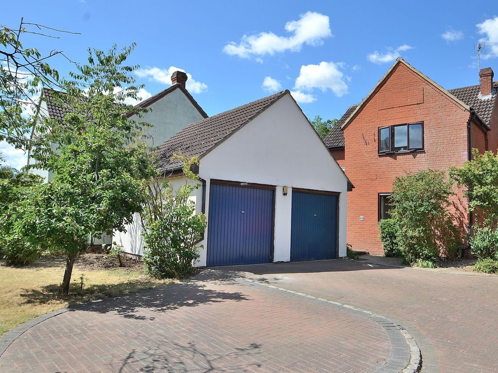 4 bed detached house for sale in Pattison Lane, Woolstone MK15 Zoopla