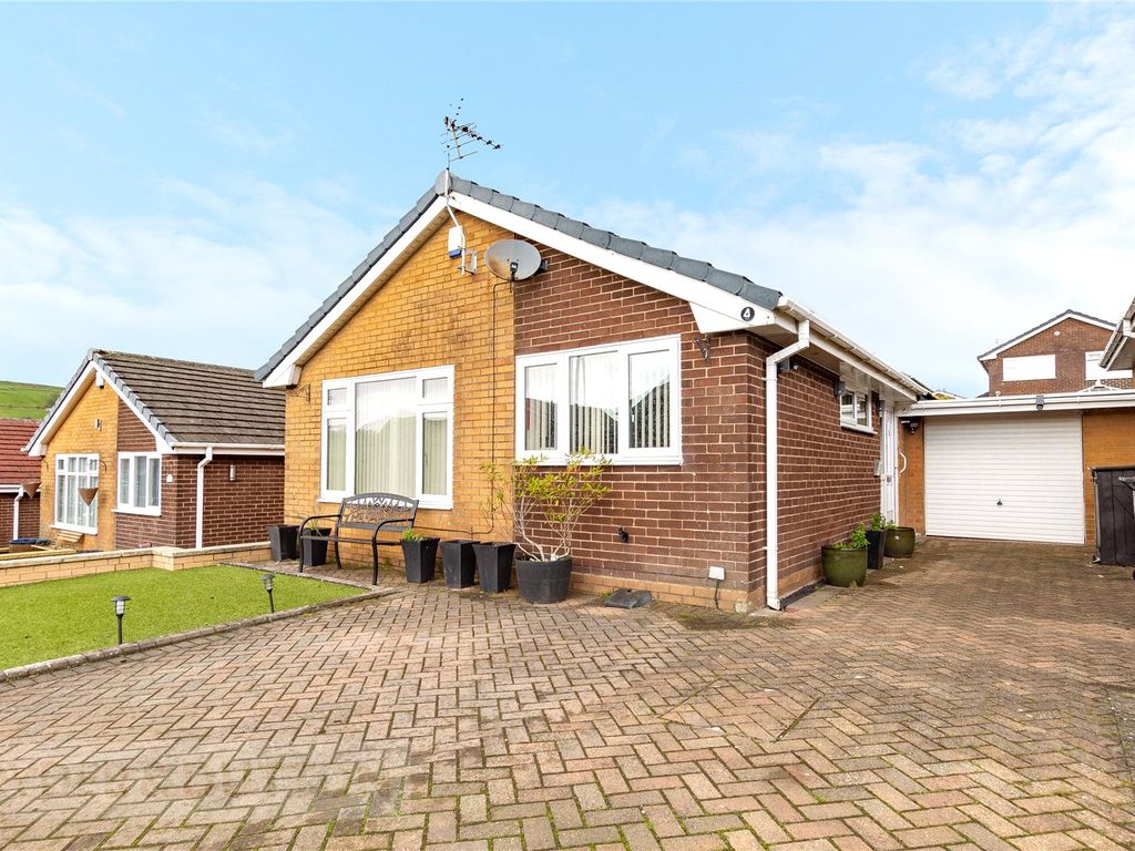2 bed bungalow for sale in Quick View, Mossley OL5 Zoopla