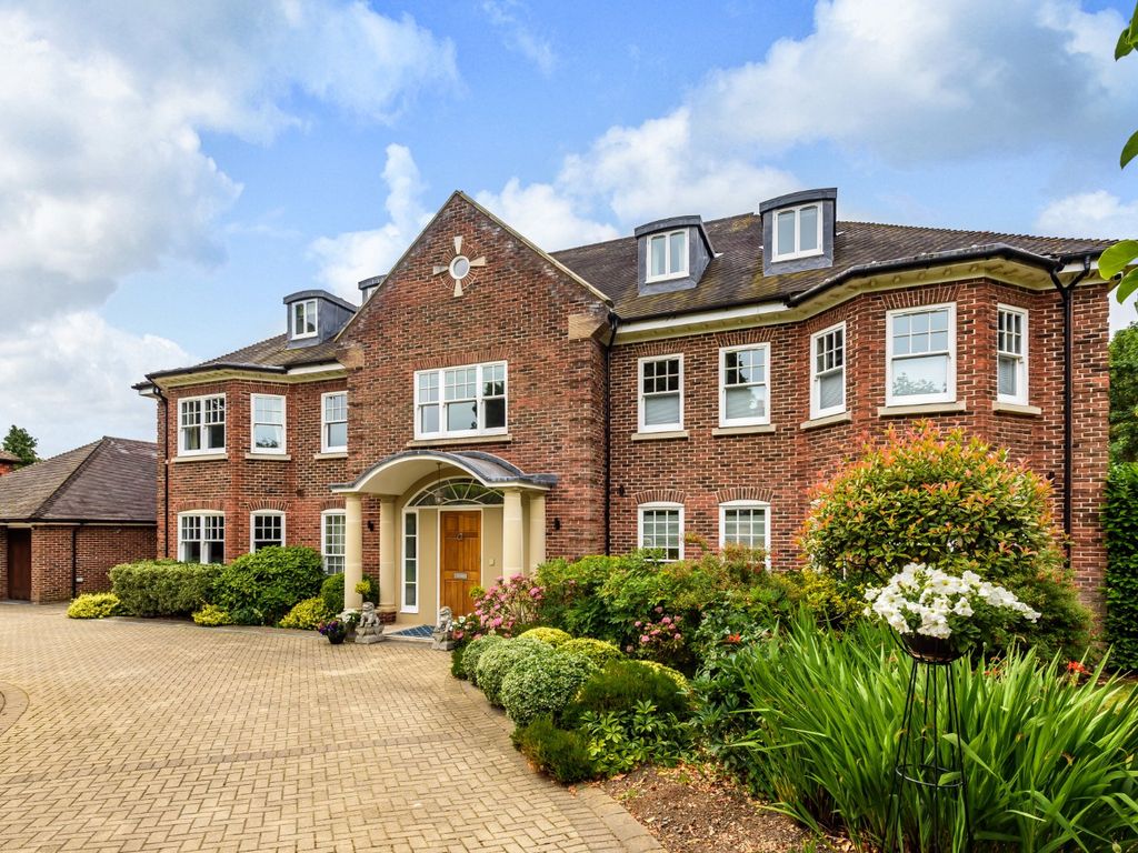 8 bed detached house for sale in Woodlands Road, Bickley, Kent BR1 Zoopla