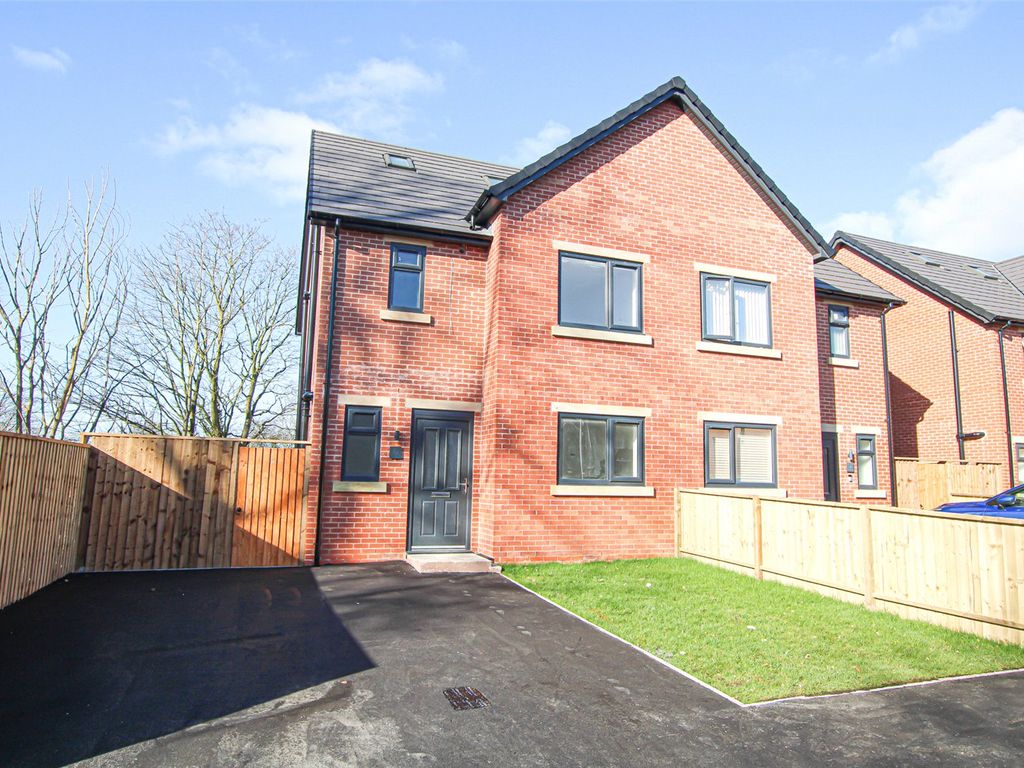 4 bed semidetached house for sale in Queens Park Road, Blackley