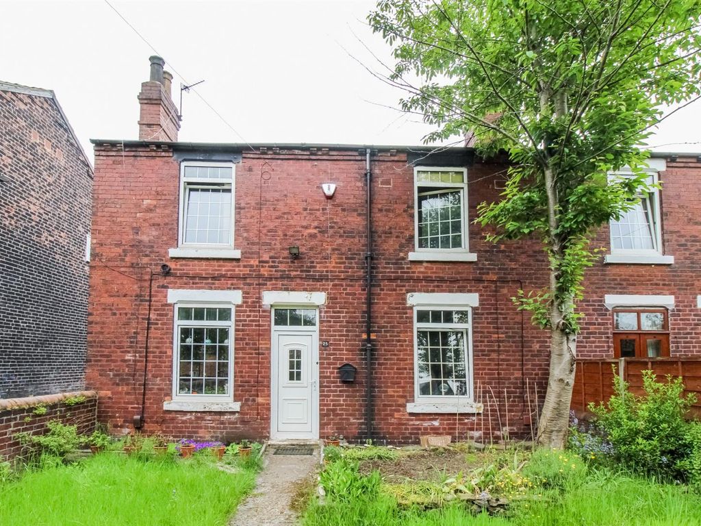 3 bed end terrace house for sale in Manygates Lane, Sandal, Wakefield