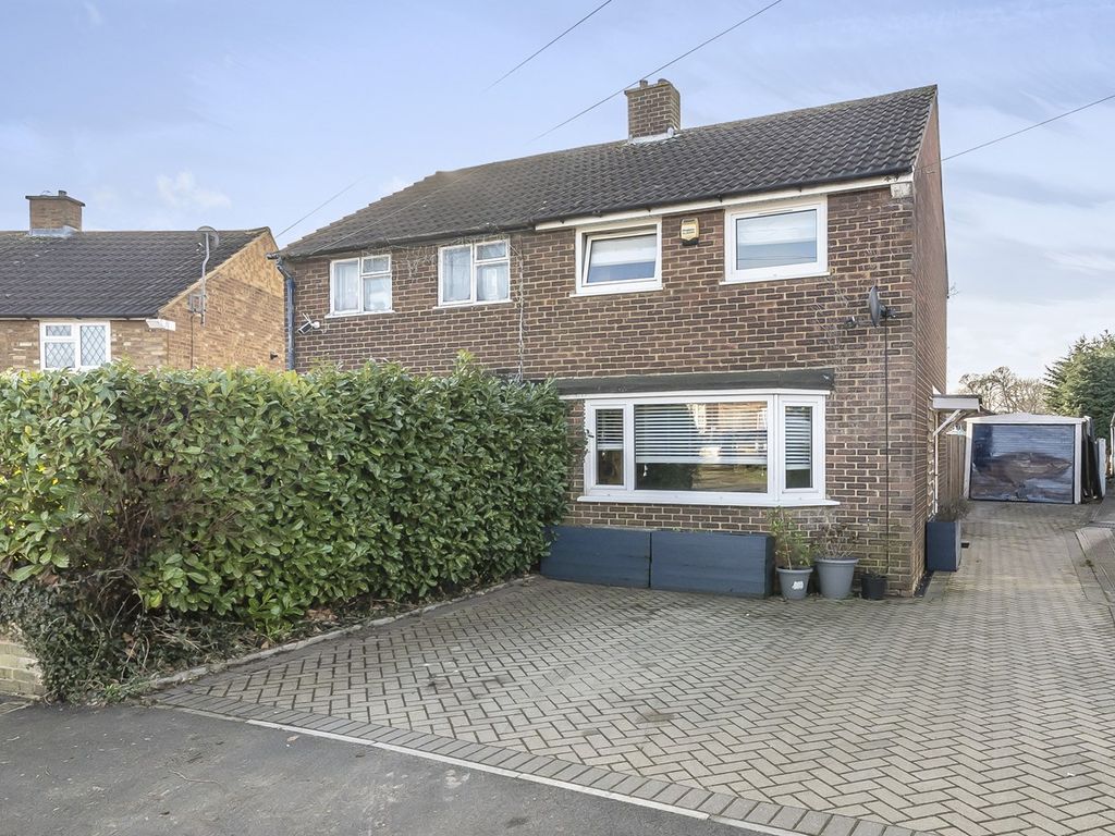 3 bed semidetached house for sale in Townfield Road, Flitwick MK45