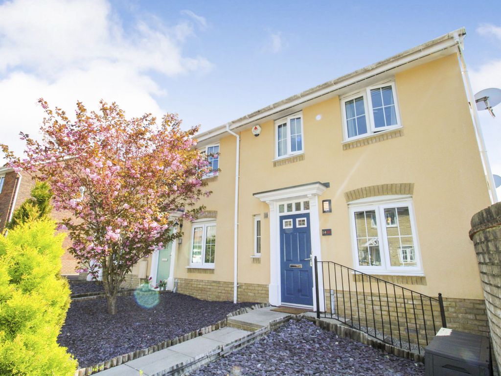 3 bed end terrace house for sale in Clos Celyn, Barry CF63 Zoopla
