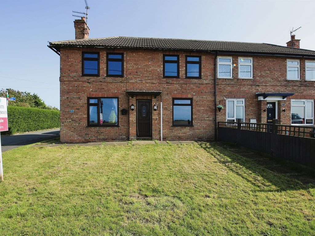 3 bed semidetached house for sale in Thorpe Avenue, Moulton Chapel