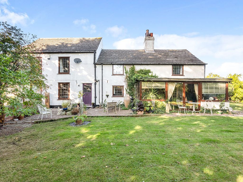 4 bed detached house for sale in Low Lane, Braithwaite, Doncaster