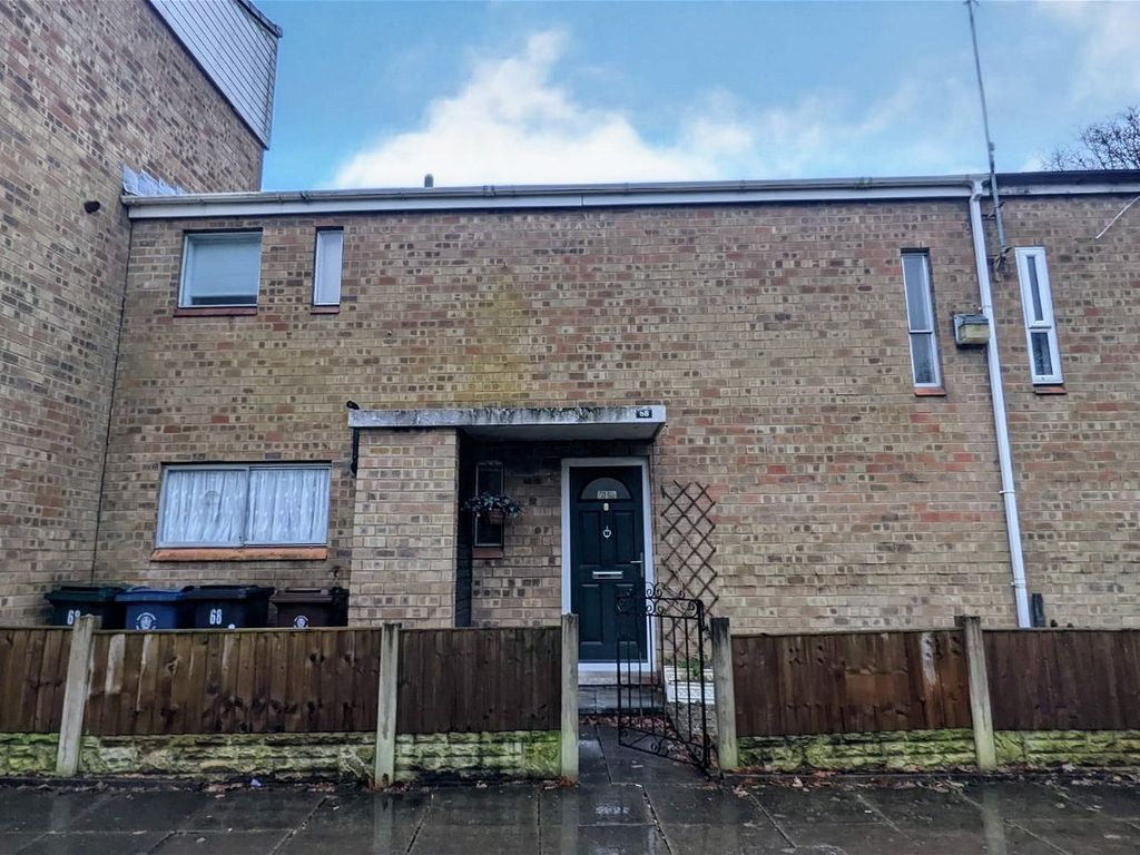 4 bed terraced house for sale in Inglewhite, Skelmersdale WN8, £102,000