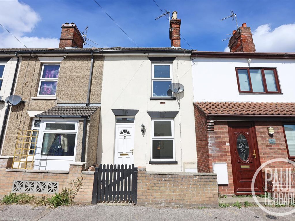 3 bed terraced house for sale in Beaconsfield Road, Lowestoft NR33, £