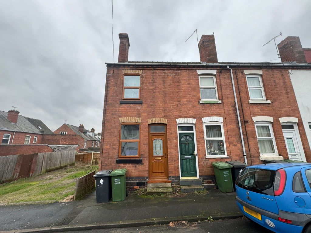 2 bed property to rent in Long Acre, Kidderminster DY10, £850 pcm Zoopla