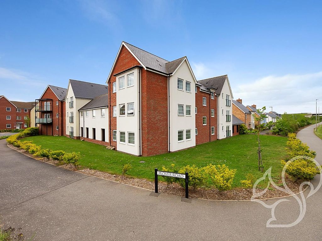 2 bed flat for sale in Pipit Court, Stanway, Colchester CO3, £200,000