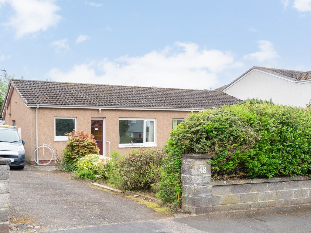 2 bed semidetached bungalow for sale in Chapman Drive, Carnoustie DD7