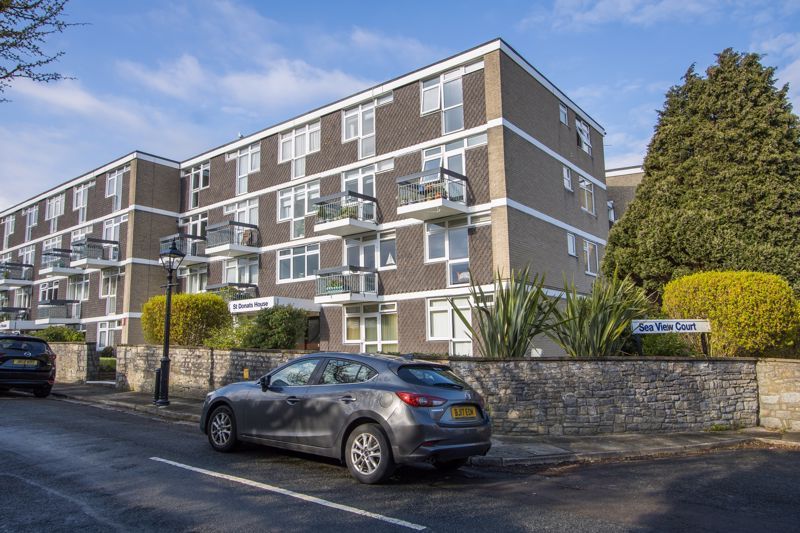 3 bed flat for sale in St Donats House, Kymin Road, Penarth CF64, £