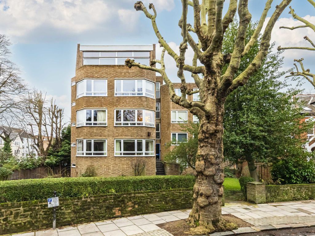 2 bed flat for sale in Haslemere Road, London N8, £450,000 Zoopla