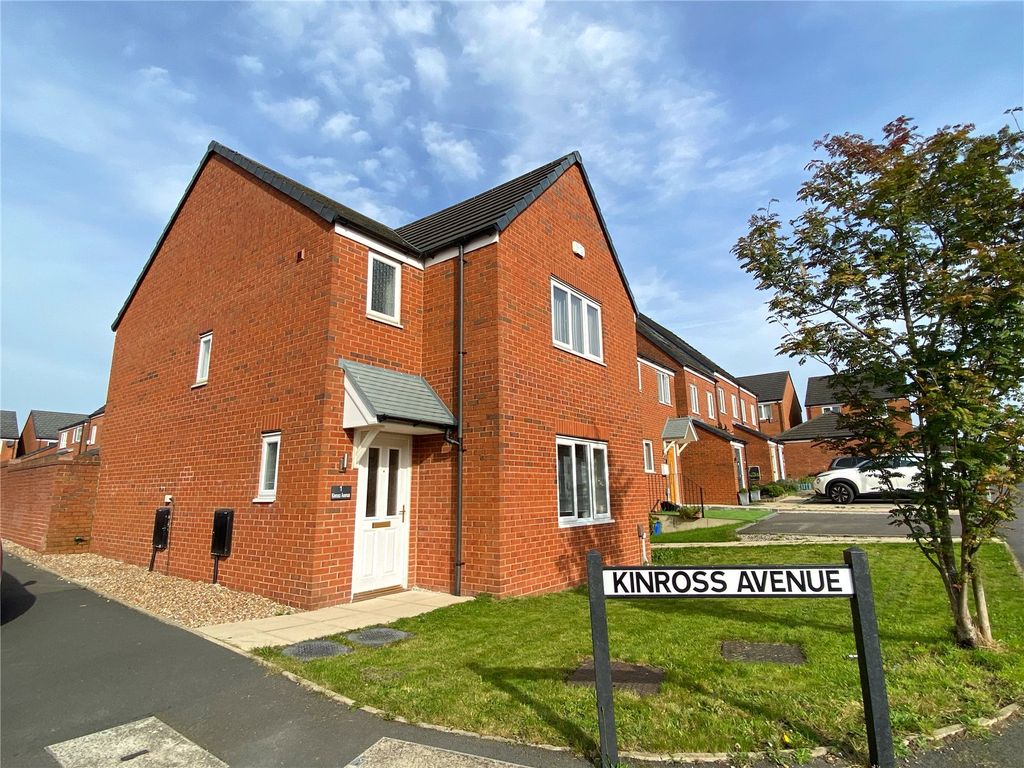 3 bed detached house for sale in Kinross Avenue, Heywood, Greater