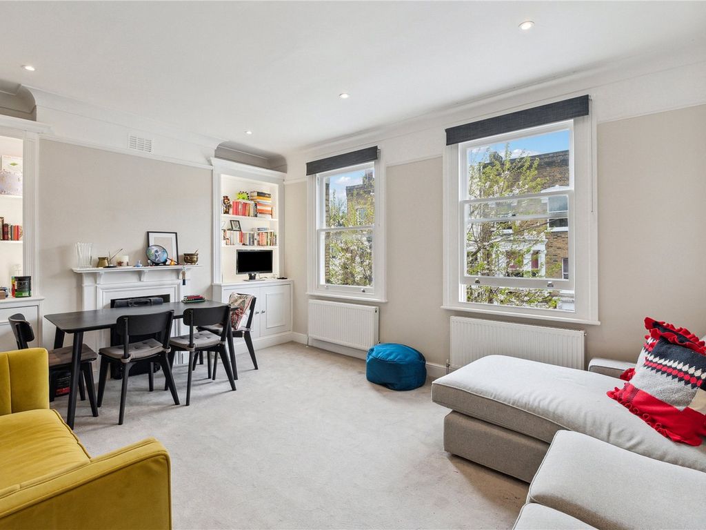 2 bed flat for sale in Taybridge Road, London SW11, £525,000 Zoopla