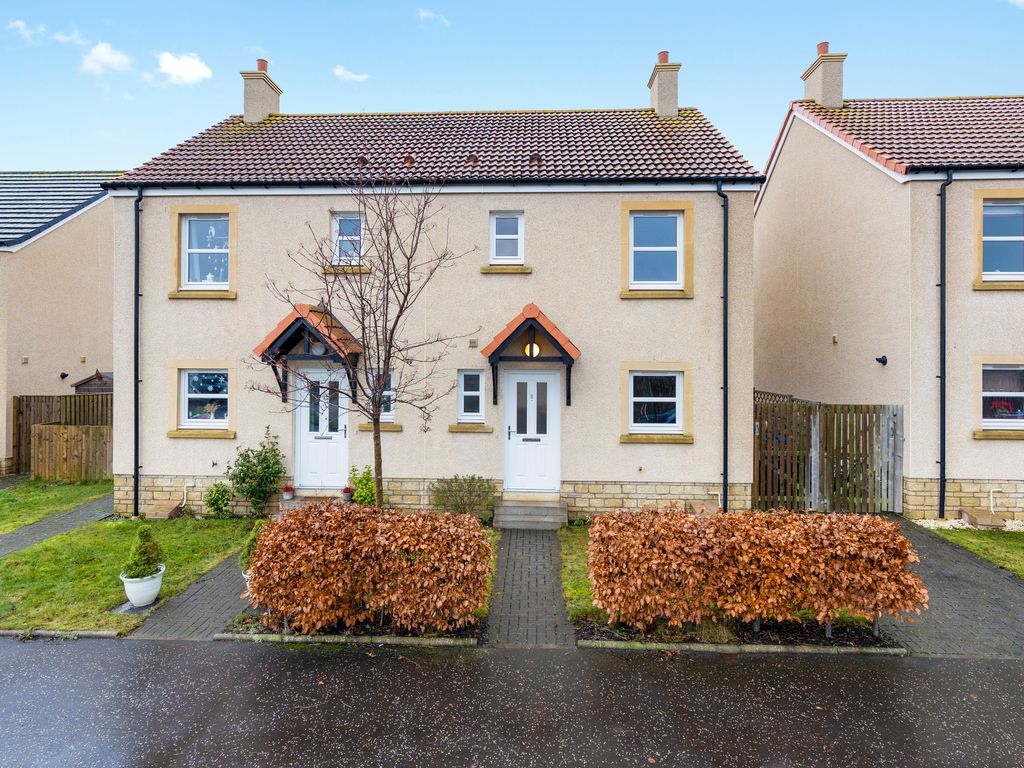 3 bed semidetached house for sale in 8 Wymet Grove, Millerhill