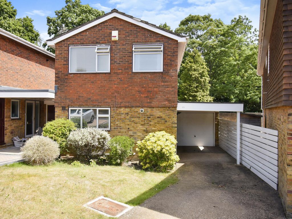 3 bed detached house for sale in Minster Drive, Croydon CR0 Zoopla