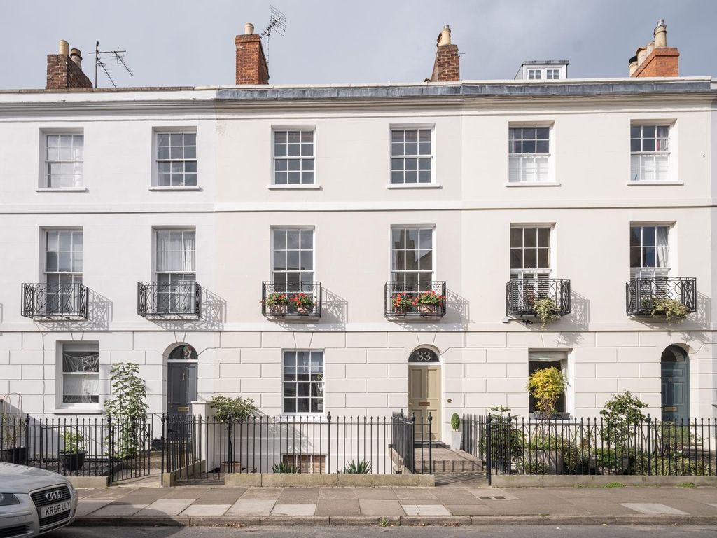 Great Norwood Street, Cheltenham, Gloucestershire GL50  