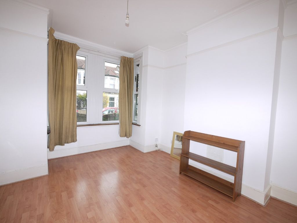 2 bed to rent in Francis Road, Leyton, London E10 Zoopla