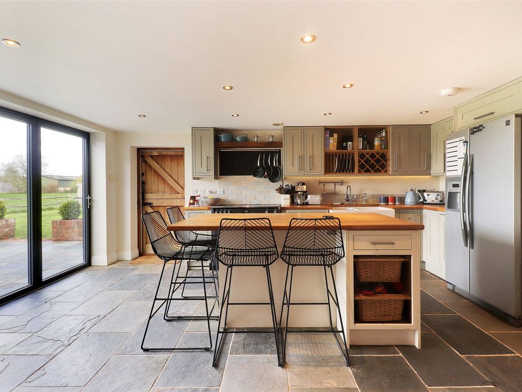 3 bed semidetached house for sale in Cranbrook Road, Frittenden