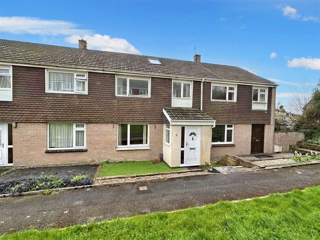 3 bed terraced house for sale in Manor Close, Ivybridge PL21, £229,950
