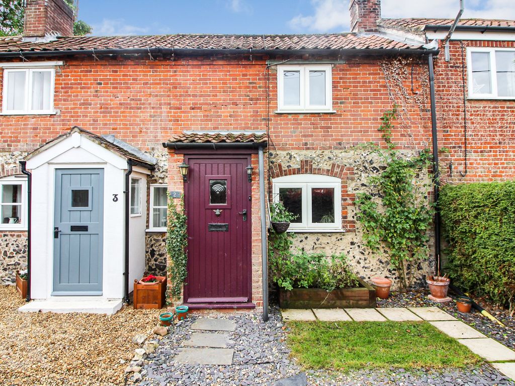 2 bed cottage for sale in School Lane, Little Melton, Norwich NR9 Zoopla
