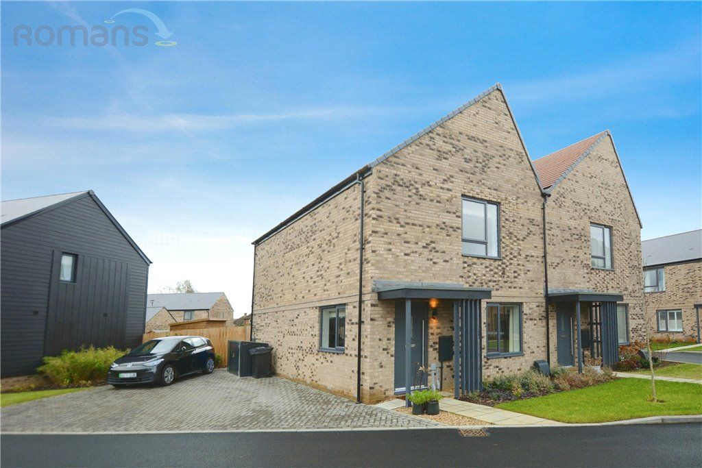 3 bed semidetached house for sale in Ock Way, Godalming, Surrey GU7, £