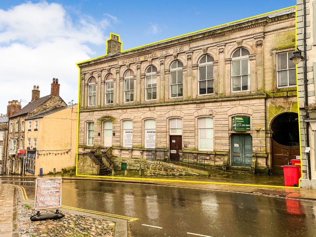 Mobile/park home for sale in Frenchgate, Richmond DL10, £395,000 Zoopla