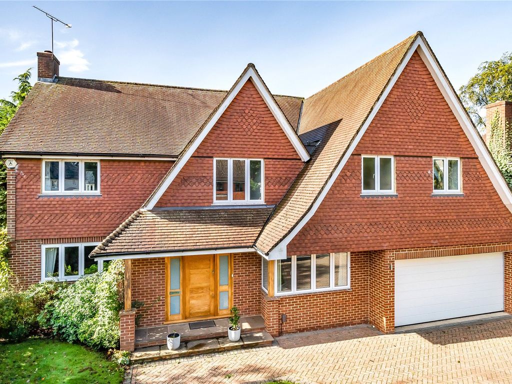 5 bed detached house for sale in Warblers Green, Cobham, Surrey KT11, £1,895,000 Zoopla